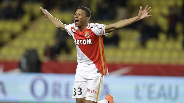成人欧美一区二区三区黑人妖