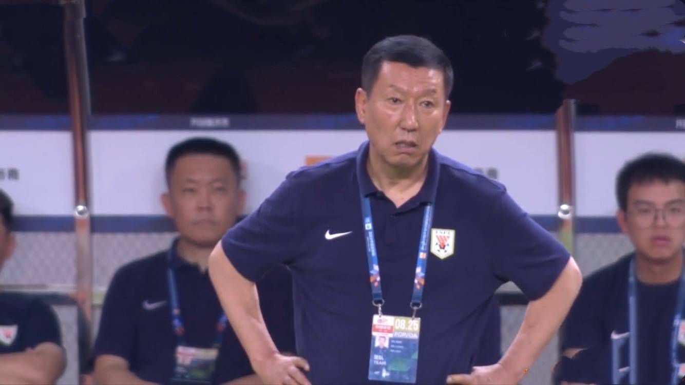 美女扒开让男人桶
