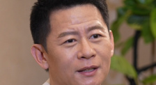 超黄网站